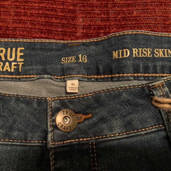 Mid Rise Skinny Blue Jeans - Picture 12 of 14